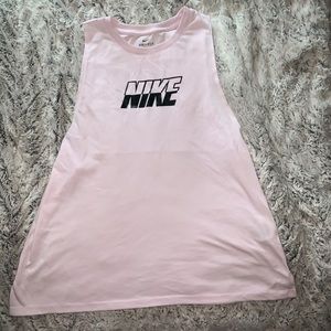 Nike muscle tee, Size L